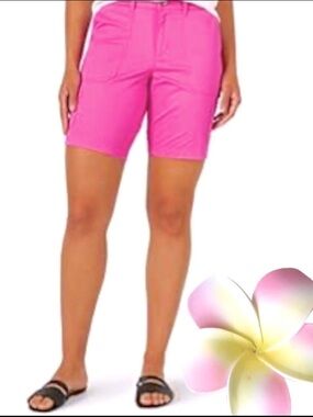 NWT 🦋 LEE Bright Pink Bermuda Shorts | Size: 4 (Medium)